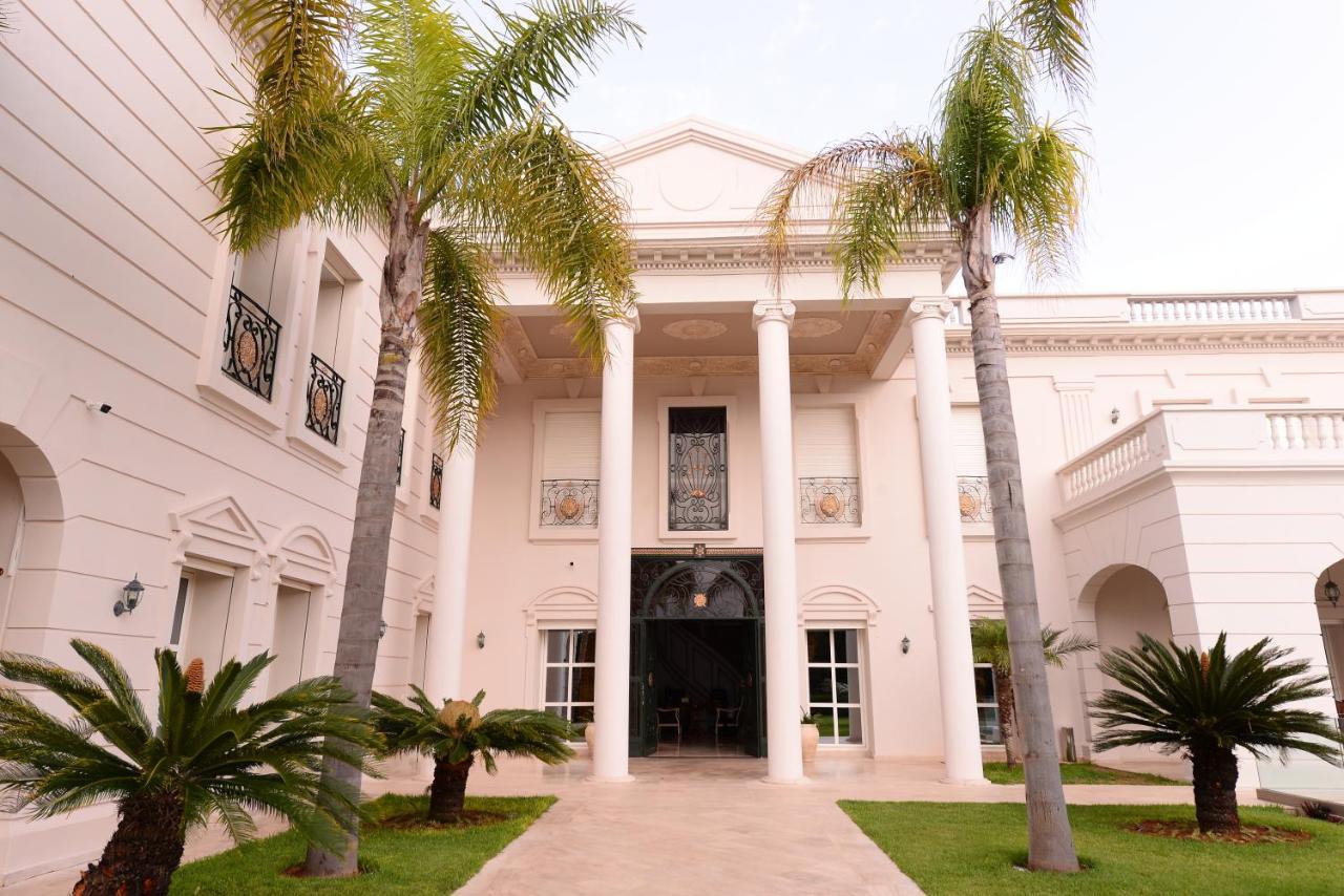 Guest house The White Palace
