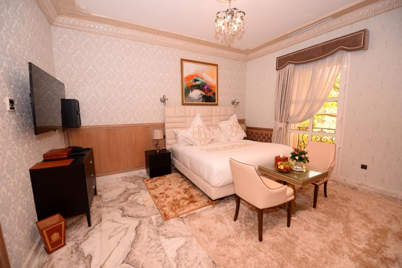 Guest house The White Palace